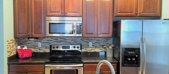 Shea House with king suite