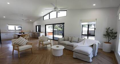 Bluejeep Retreat Horseshoe Bay