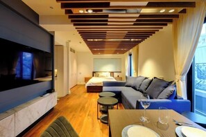 Living area - Roppongi House by U - Designers Room - Steps to Roppongi Hills & Nightlife (Tokyo)