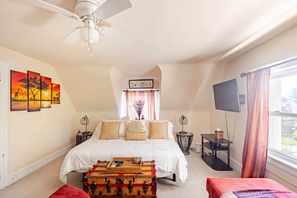 1 chambre, fer et planche à repasser, Wi-Fi, literie fournie