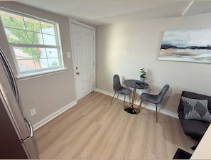 スマートテレビ、ステレオ