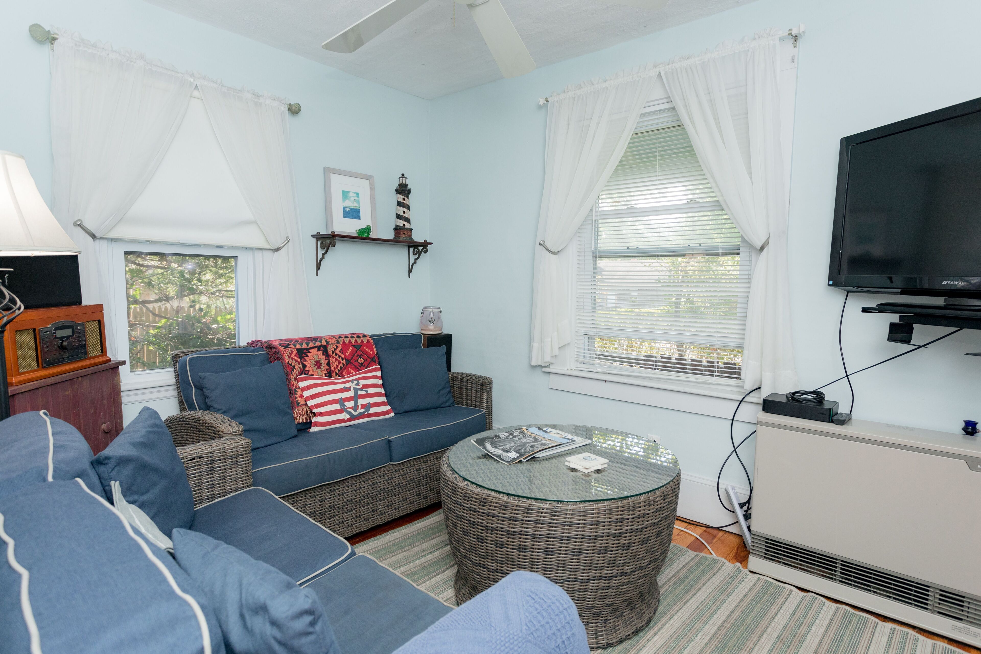 Family Home Near Arts District & Inkwell Beach - Oak Bluffs, MA