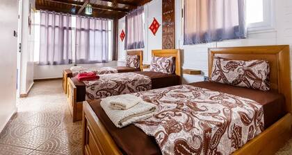 Bluerina - Private Triple Room Sea view , Air Conditioner And Breakfast Included