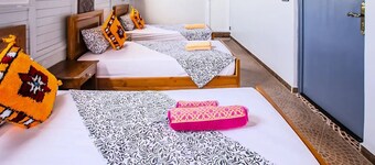 Bluerina - Private Triple Room Sea view , Air Conditioner And Breakfast Included