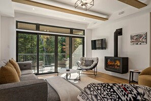 Téléviseur connecté, foyer, chaßne audio