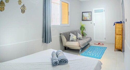 Bluerina - Private Room double And Breakfast Included