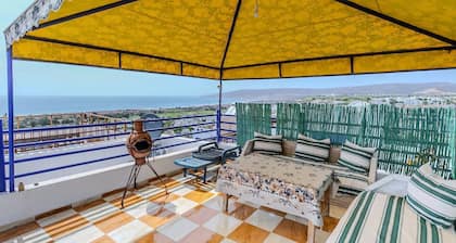 Bluerina - Private Apartment And Breakfast Included