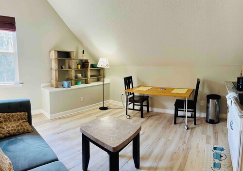 Quiet&Safe Loft, SAV Southside, Georgia Southern, Hospital, Gulfstream & Airport