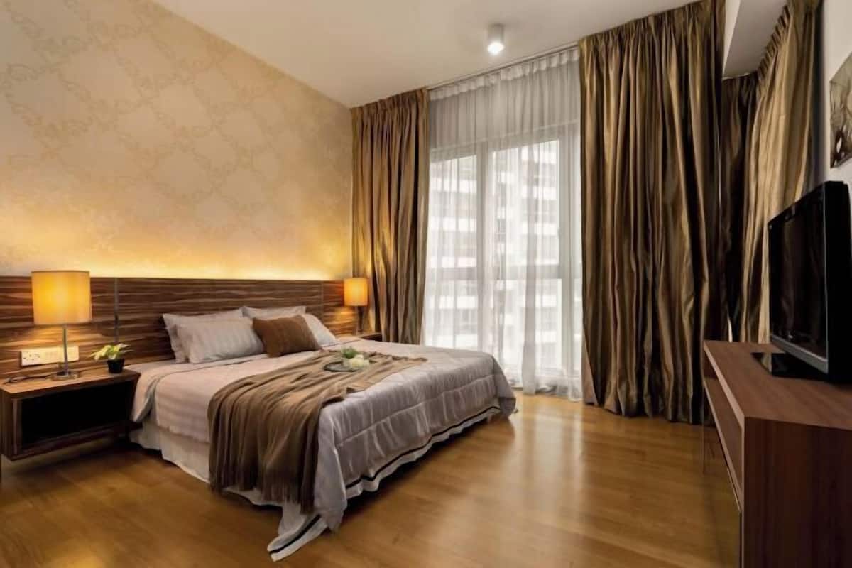 Tempat tidur bayi