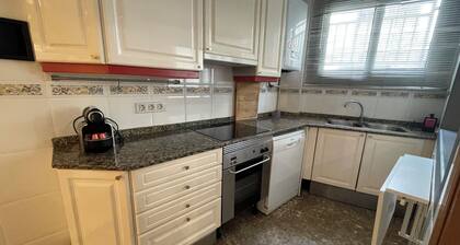 Ca la Luna (Ideal to enjoy the tranquility) 5 min from downtown.