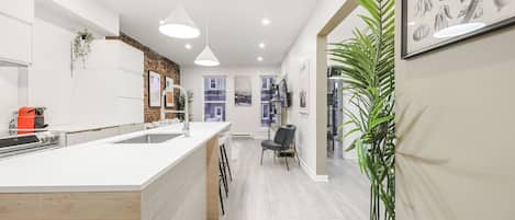 Microwave, oven, stovetop, dishwasher