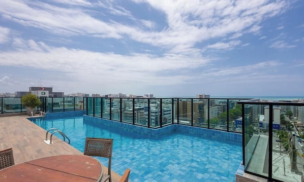 Apartamento básico | Piscina | Piscina externa