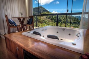 Deluxe Chalet, Balcony, Mountain View | Desk, free WiFi
