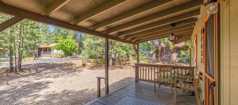 Private Hot Tub | Munds Park Cabin Retreat