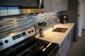 Microwave, stovetop, dishwasher