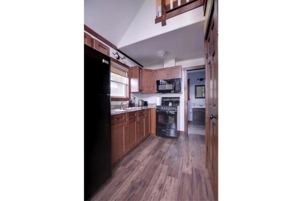 Refrigerador, microondas, horno, placa de cocina