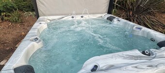 Surf, Wine, Vineyard, Beach Lovers