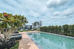 Unclassified image, 2 of 10, button - Beacon Executive Suites by Simply Penang (George Town)