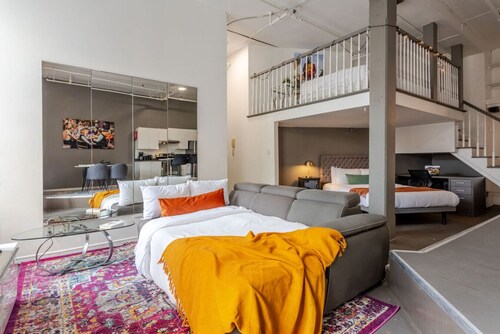 Old Montreal Loft | Modern & Trendy ‘Sweet Escape’