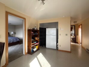 1 غرفة نوم ومكتب ومكواة/لوح كي وواي فاي