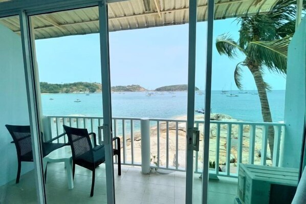 Room - Naiharn on the Rock Resort Phuket (Phuket)