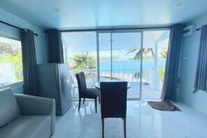 Room - Naiharn on the Rock Resort Phuket (Phuket)