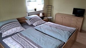 2 Schlafzimmer, Bügeleisen/Bügelbrett, kostenloses WLAN, Bettwäsche