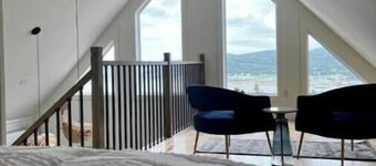 Red King Suite Superior Chalet