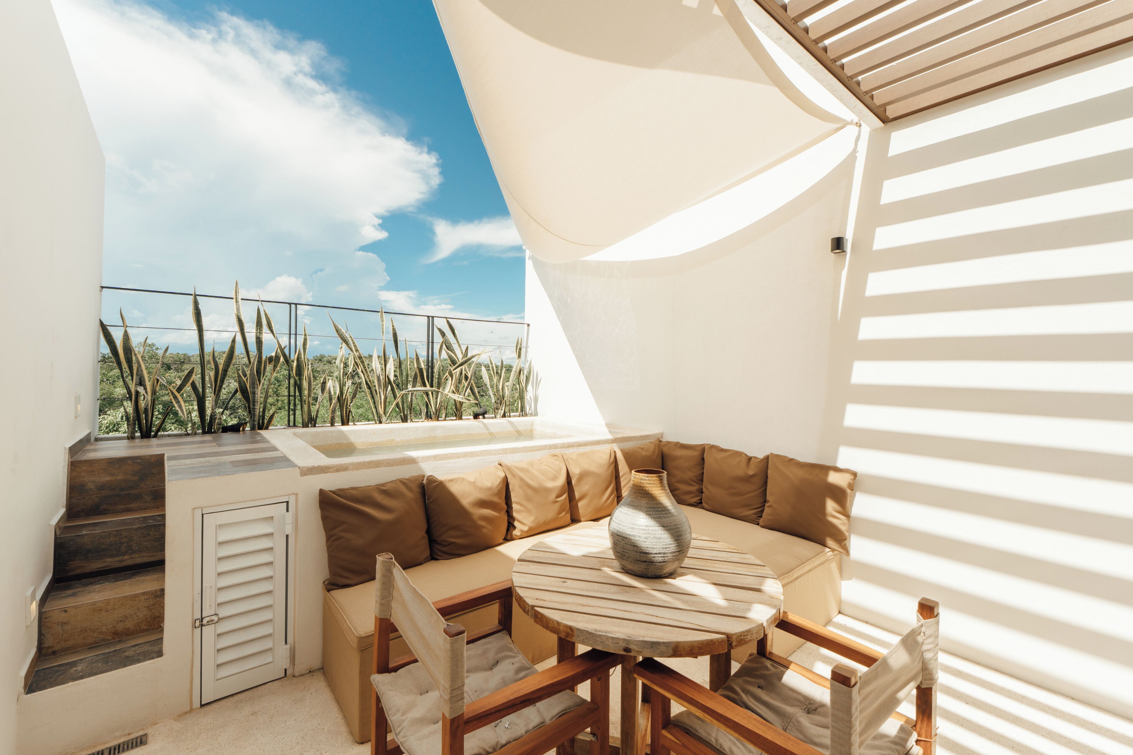 Deluxe Apartment, 1 Bedroom, Balcony | Terrace/patio