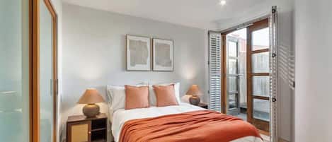 1 室のベッドルーム、アイロン / アイロン台、旅行用ベビーベッド、WiFi