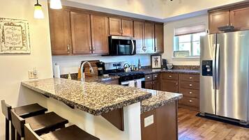 Microwave, oven, stovetop, dishwasher