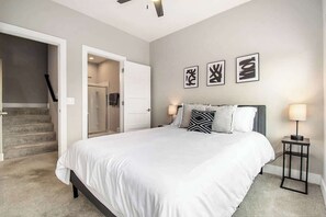 3 bedrooms, iron/ironing board, WiFi, bed sheets