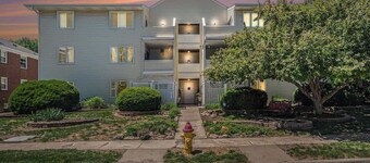 Cozy Home with Comfort & Prime Location & King Bed