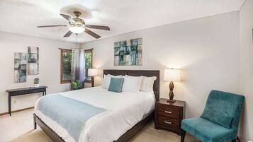 4 soverom, strykejern/-brett, wi-fi og sengetøy