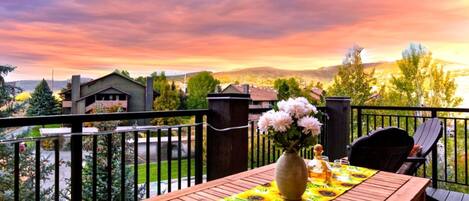 Condo (2 Bedrooms) | Outdoor dining