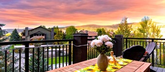 KBM Resorts Crestview Condos Spacious Condo Near Olympic Park With gas Fireplace, Year-round Pool, hot Tub, City Wide Shuttle Access. Cvc-308b