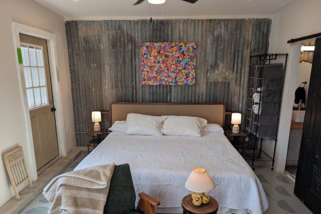 1 bedroom, iron/ironing board, Internet, bed sheets