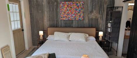 1 bedroom, iron/ironing board, Internet, bed sheets