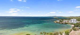 Las Palmas Beach House with Private Pool and Pool Table