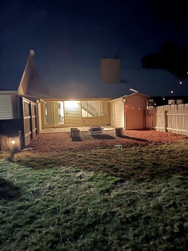 Tranquil 3-bedroom condo in Umatilla with AC