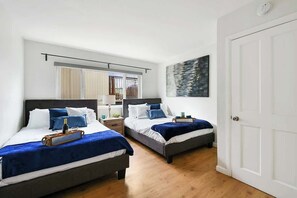 15 dormitorios, tabla de planchar con plancha, cuna de viaje y wifi