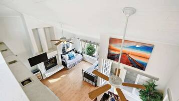 3 室のベッドルーム、アイロン / アイロン台、旅行用ベビーベッド、WiFi