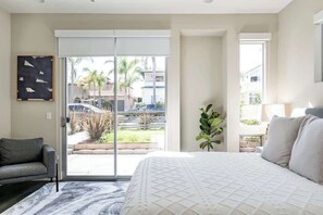 4 Schlafzimmer, Bügeleisen/Bügelbrett, Reisekinderbett, WLAN