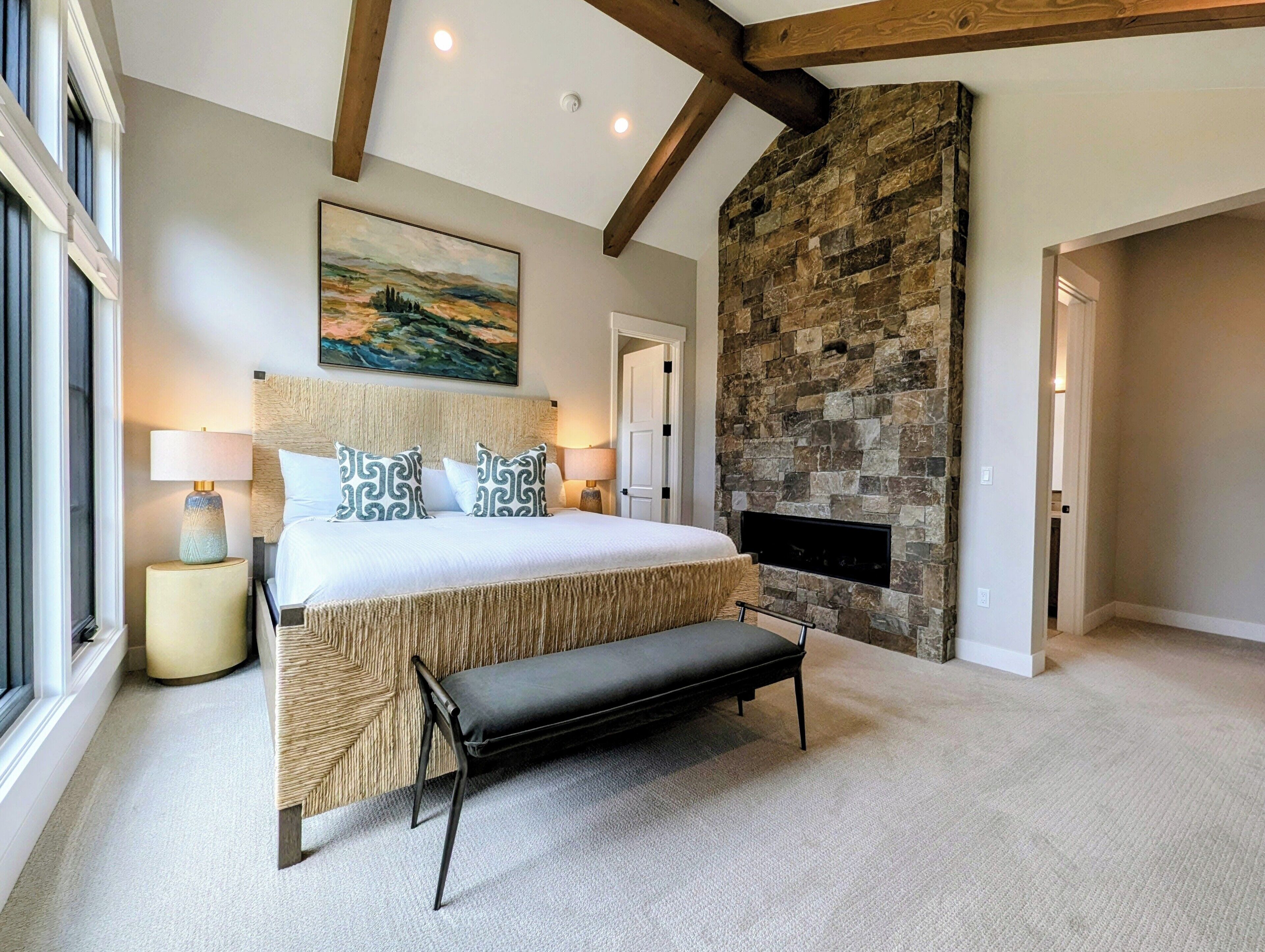 المنشأة من الخارج