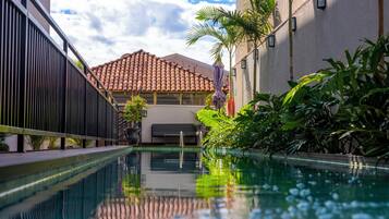 Piscina externa