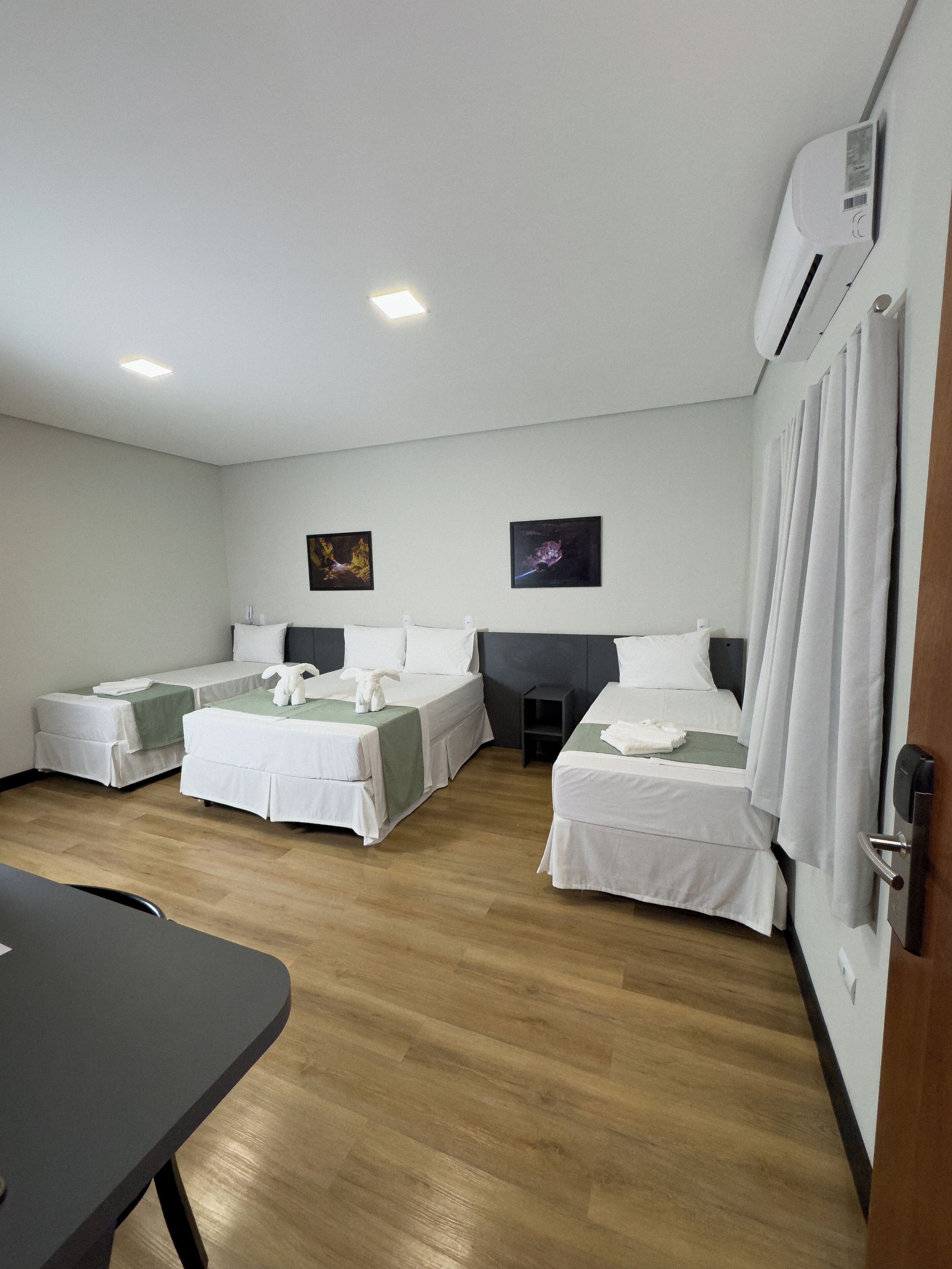 Wifi gratis y ropa de cama 