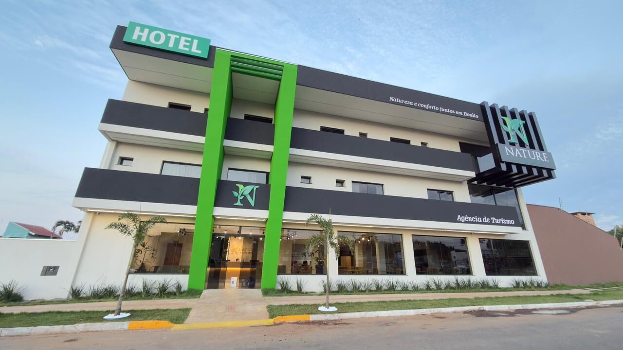 Fachada da propriedade