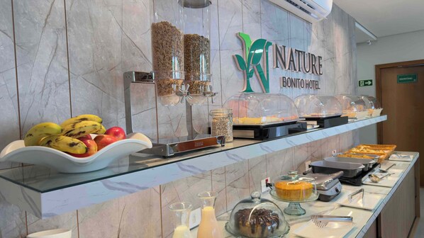 Free daily self-serve breakfast