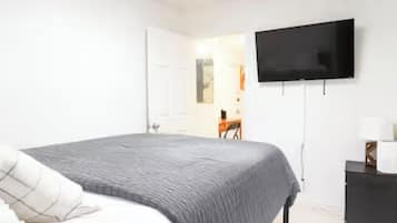WiFi, bed sheets