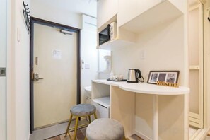 Unclassified image, 4 of 16, button - Near Ikebukuro, Tokyo 2-min Walk to Nishi-Sugamo Station Entire Place Up to 4 Guests (Tokyo)